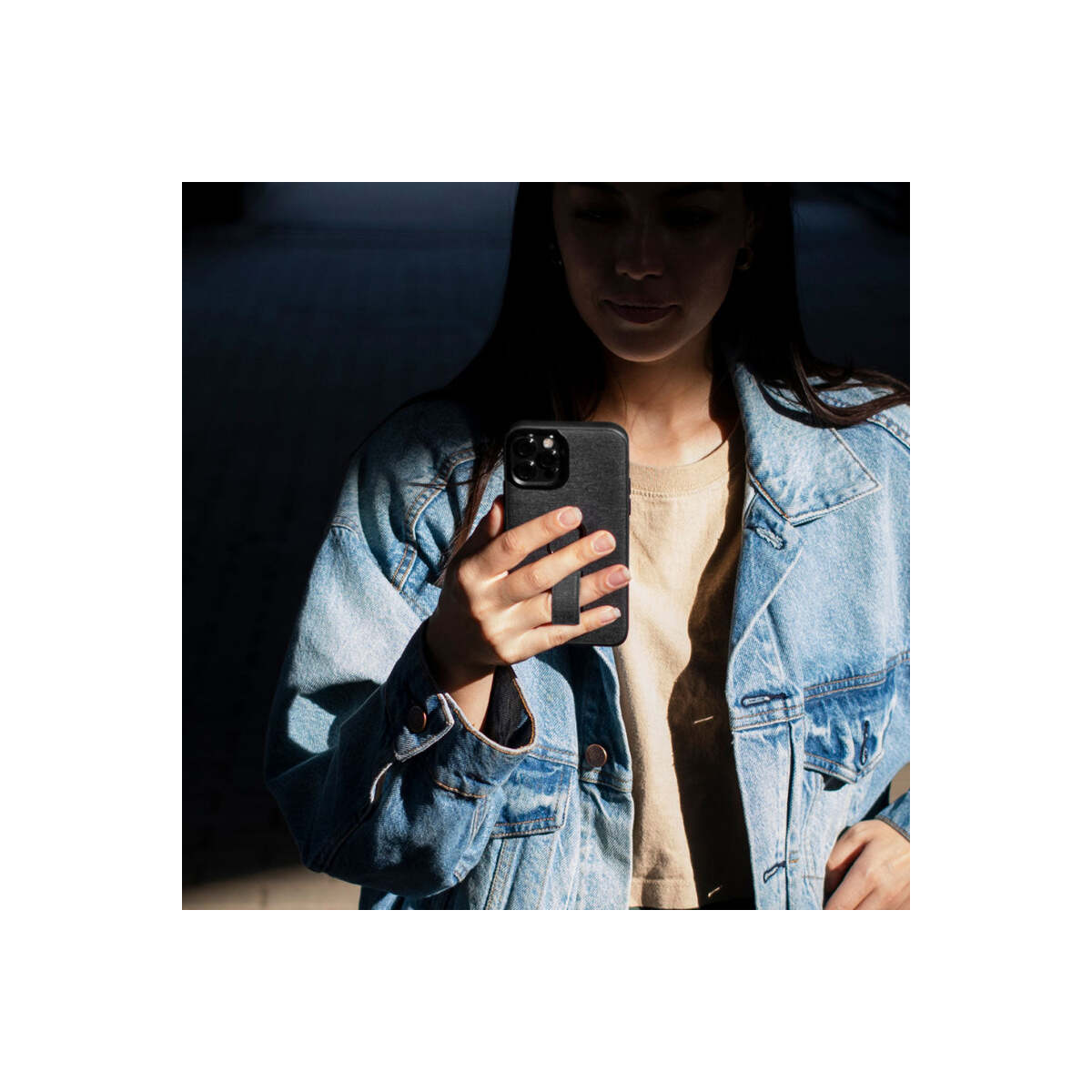Peak Design – Everyday Loop iPhone 14 Pro Max tok - Szénszürke - iSTYLE HU