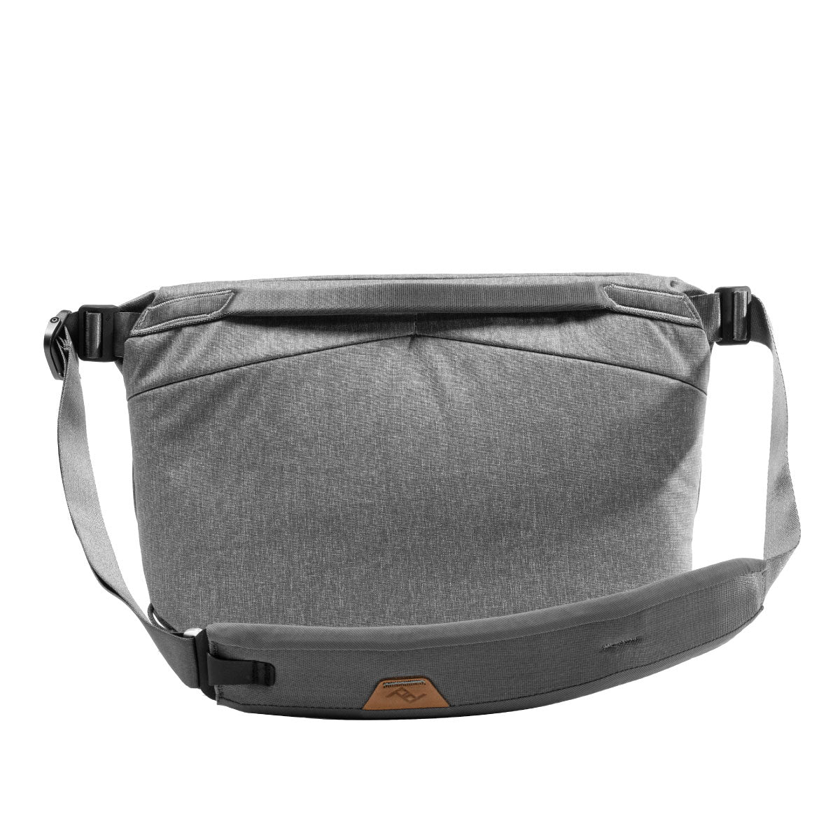 PEAK DESIGN Everyday Sling 10L v2 - hamuszürke - iSTYLE HU