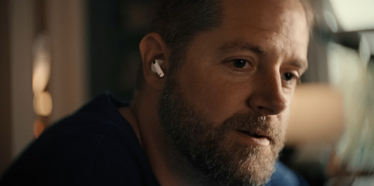 Egy szívmelengető videón keresztül ismerhetjük meg az AirPods Pro 2 új funkcióját - iSTYLE HU