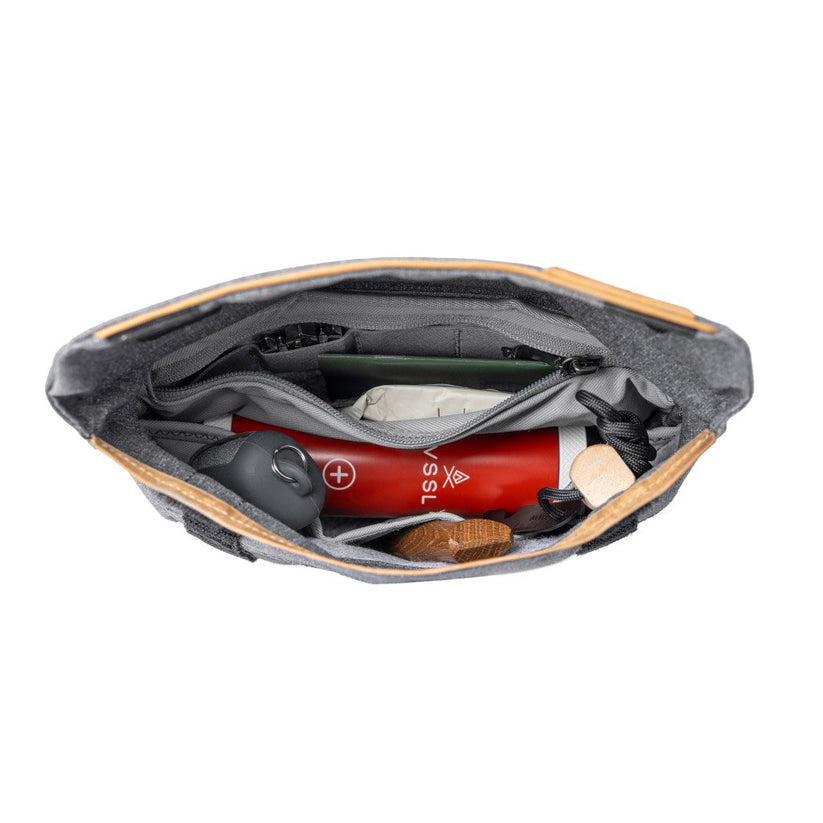 Peak Design – Field Pouch V2 – szénszürke - iSTYLE HU