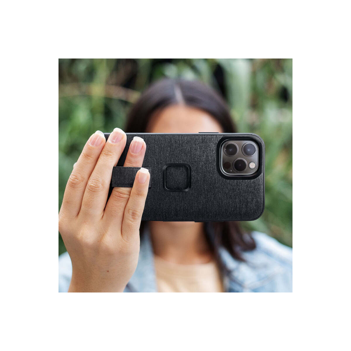 Peak Design – Everyday Loop iPhone 14 Pro Max tok - Szénszürke - iSTYLE HU