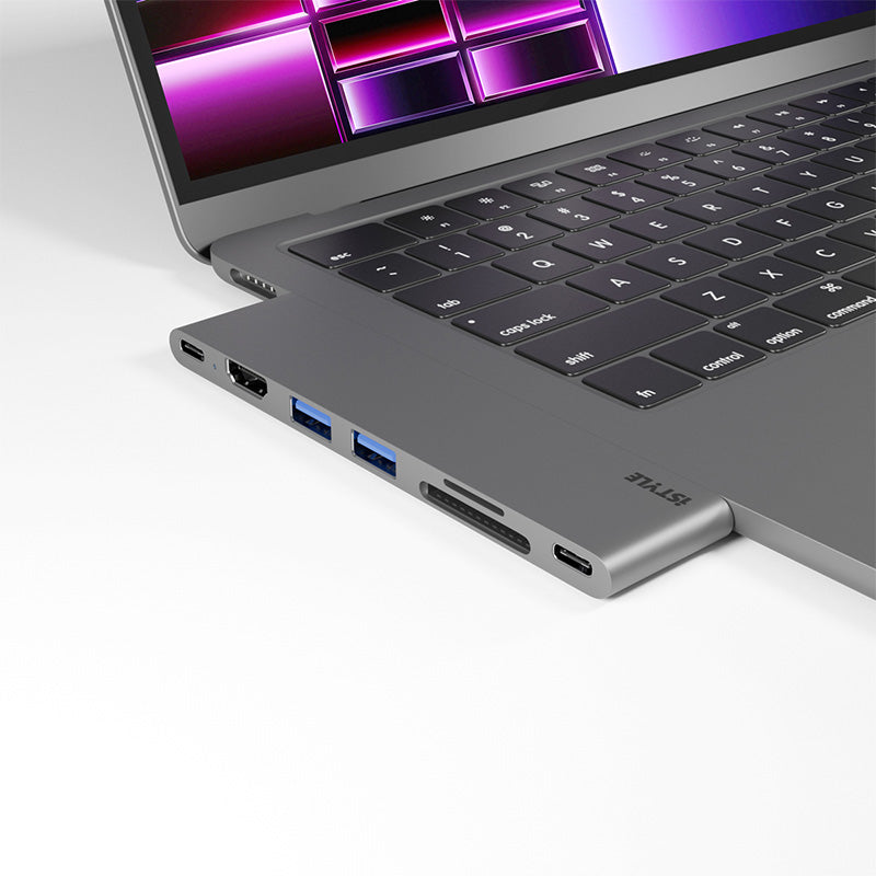 iSTYLE – 7 az 1-ben Pro Hub 8K USB-C csatlakozóval - asztroszürke - iSTYLE HU