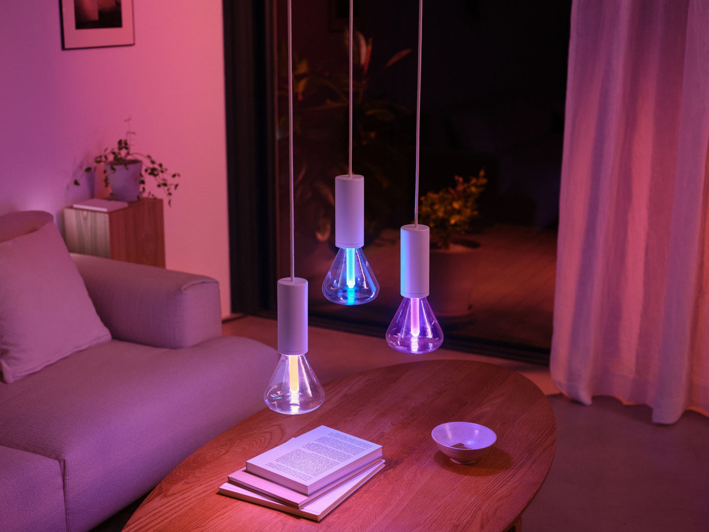 Philips Hue LG Triangle E27 EU