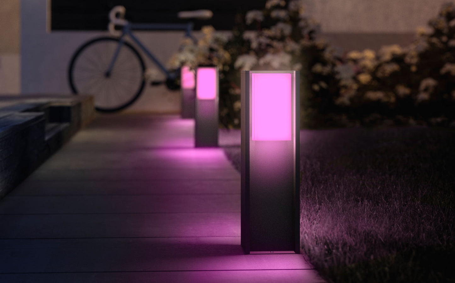 Turaco Hue pedestal anthracite 1xA60 White and Color Ambiance