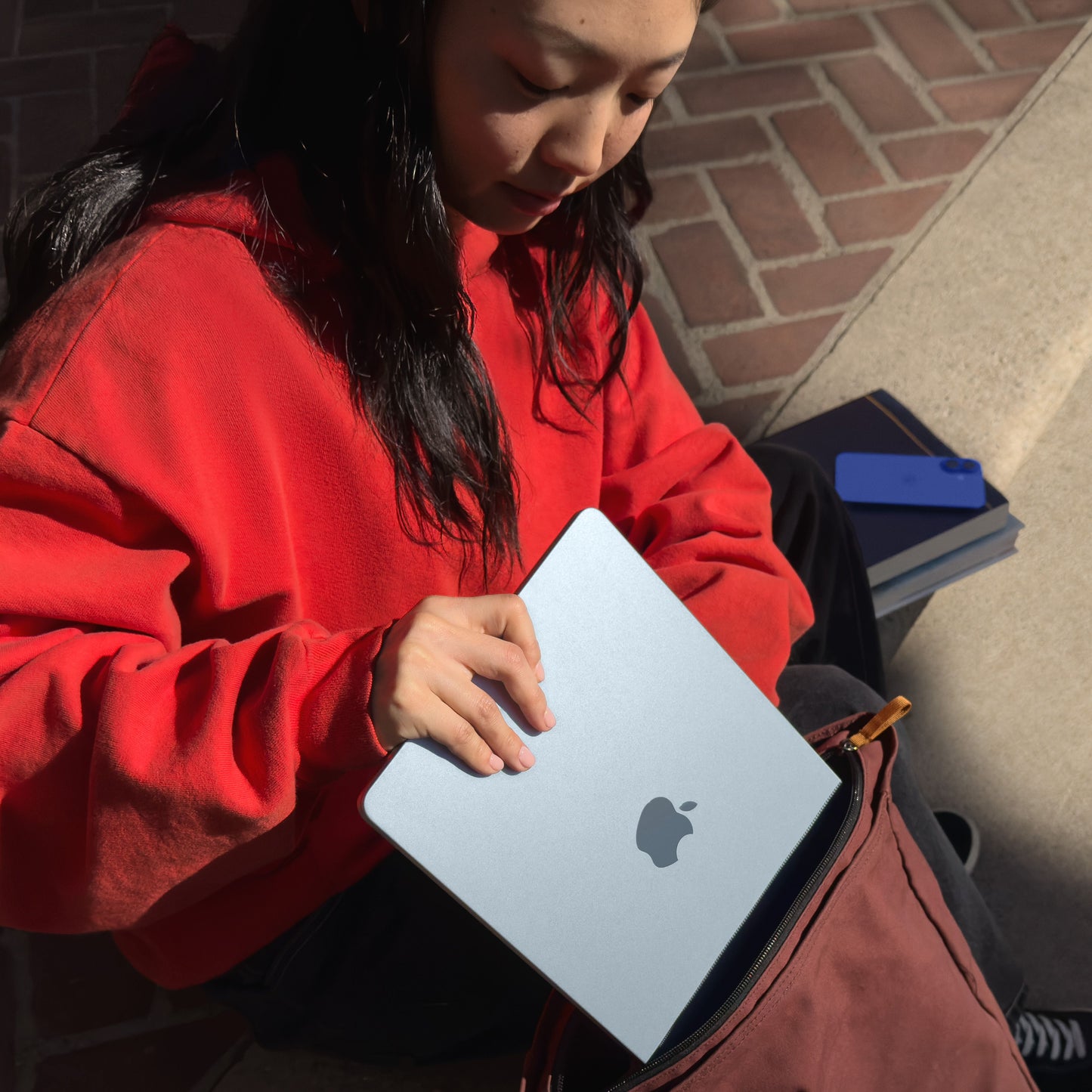 13 hüvelykes MacBook Air: Apple M4 chip 10 magos CPU-val és 8 magos GPU-val, 256 GB SSD - égkék - iSTYLE HU