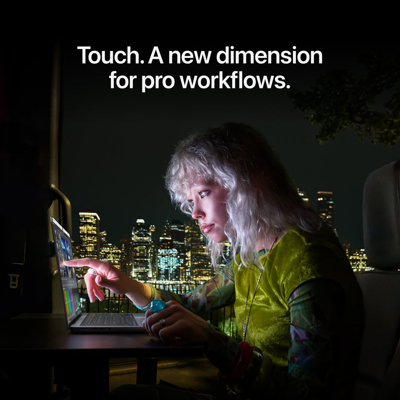 MacBook_Pro_PROLED_XDR_Display_14-in_M5_Max_Space_Black_PDP_Image_Position_4__en-WW