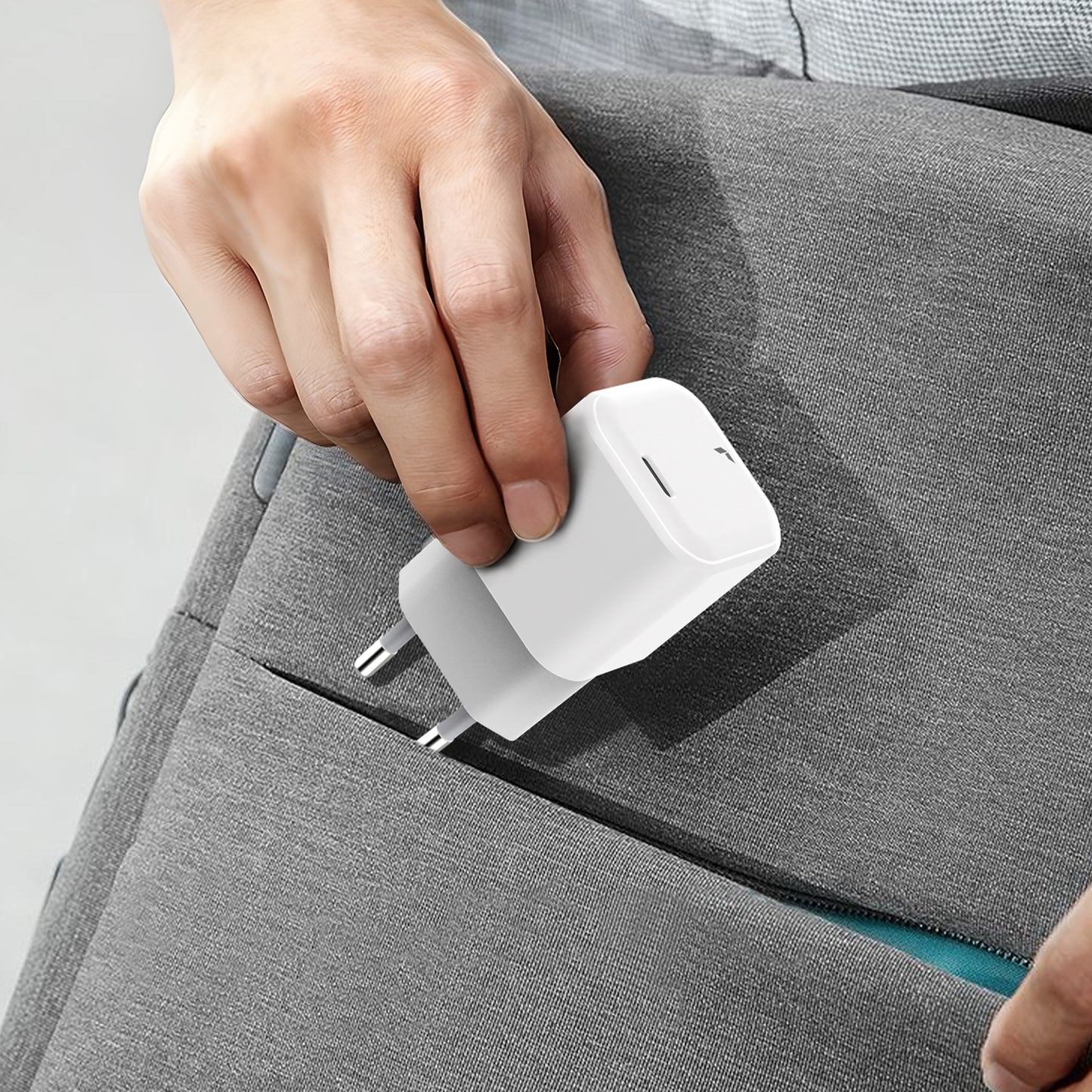 Bolt Pro 65W USB-C GaN Gyorstöltő (EU/White) - iSTYLE.hu