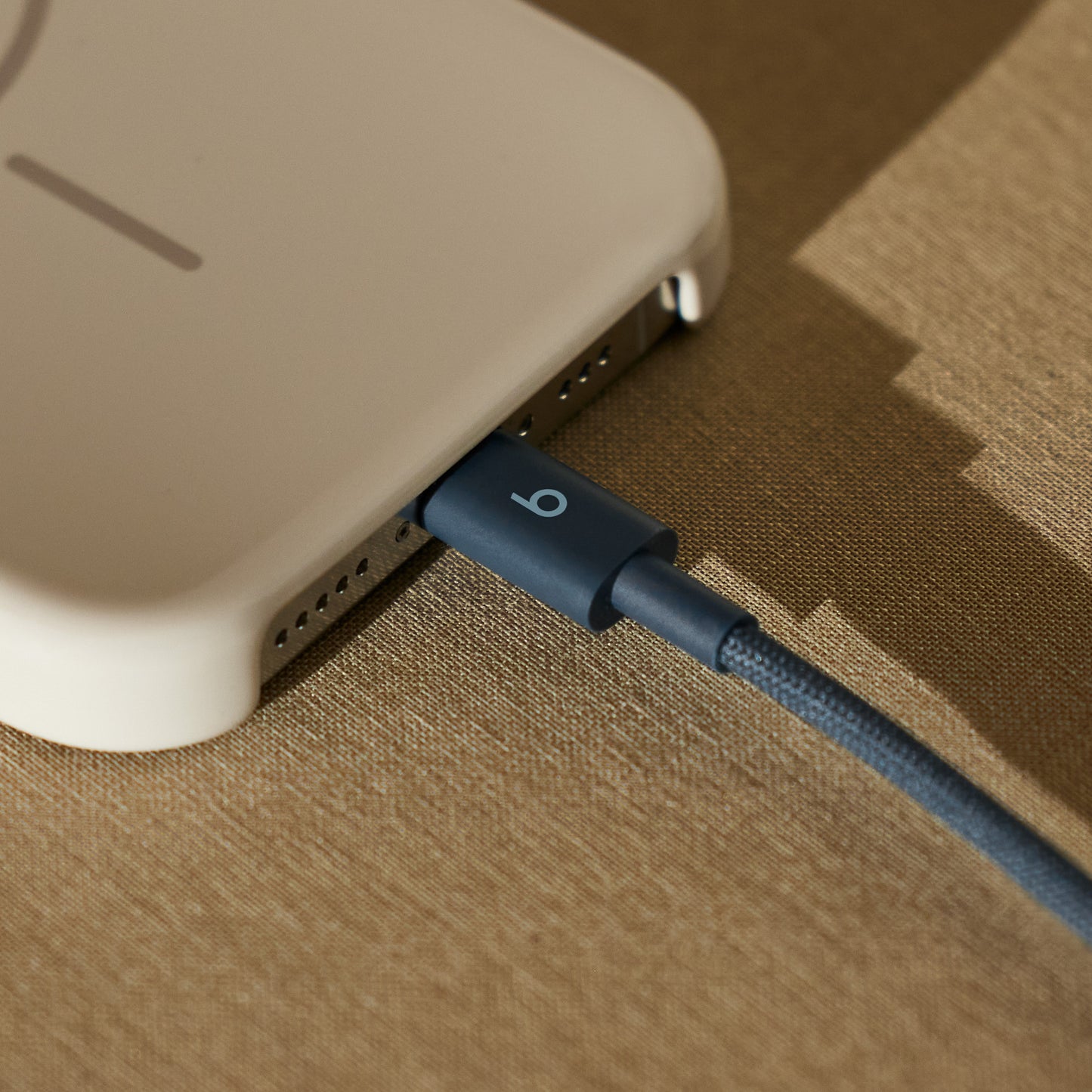 Beats USB-C – USB-C szőtt borítású kábel (1,5 m) — korallkék
