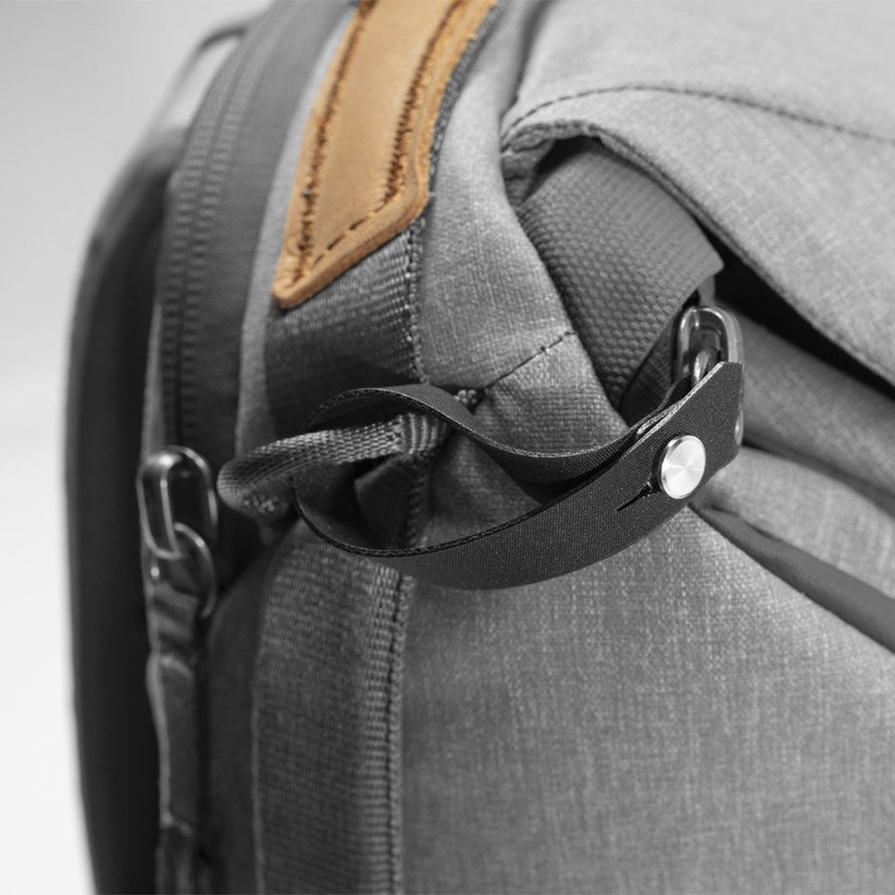 Peak Design - Everyday Backpack 20L v2 - hamuszürke - iSTYLE HU