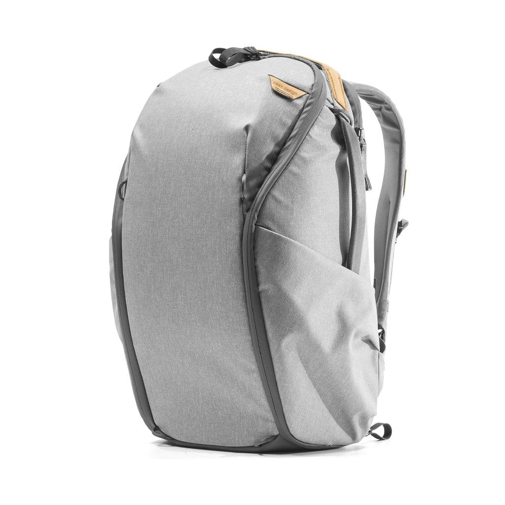 Peak Design - Everyday Backpack 20L Zip v2 - hamuszürke - iSTYLE HU