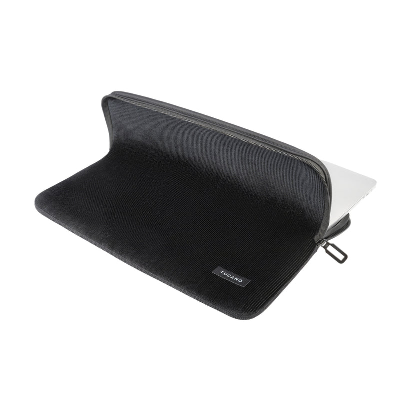 Tucano – VELLUTO MacBook Pro 15" (2016-2019) / 16" (2019) tok - Fekete - iSTYLE HU