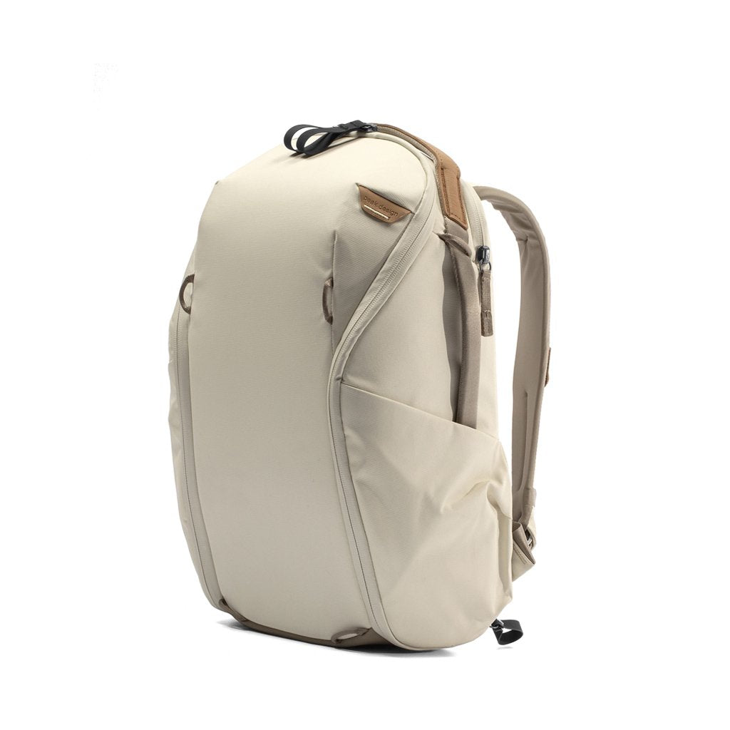 Peak Design - Everyday Backpack 15L Zip v2 - csontszín - iSTYLE HU