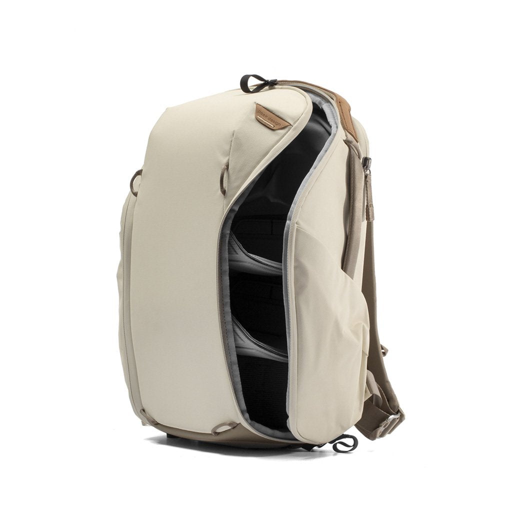 Peak Design - Everyday Backpack 15L Zip v2 - csontszín - iSTYLE HU