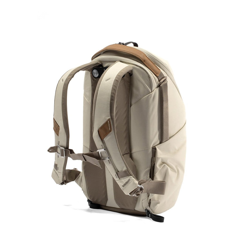 Peak Design - Everyday Backpack 15L Zip v2 - csontszín - iSTYLE HU