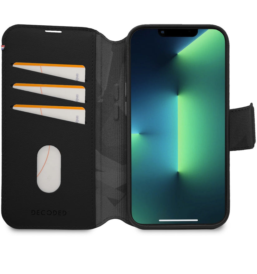 Decoded Leather Detachable Wallet, black - iPhone 14 - iSTYLE HU