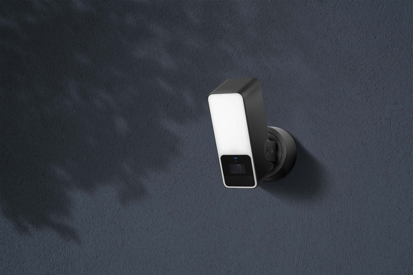 Eve Outdoor Cam Secure Floodlight Camera - iSTYLE HU