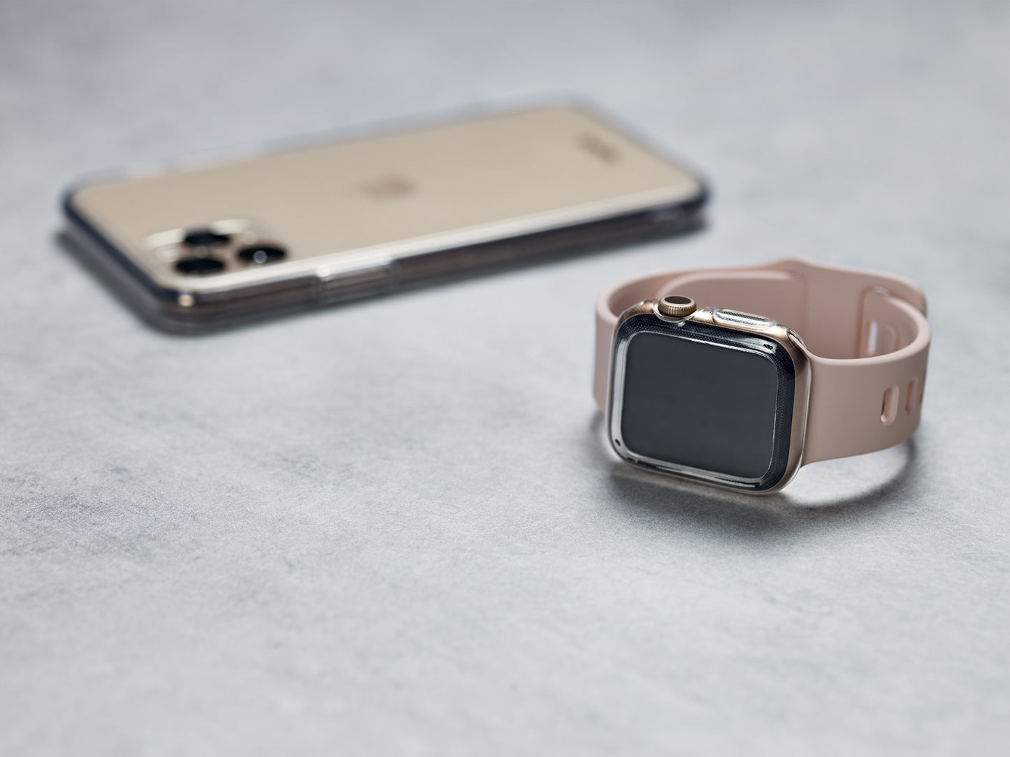 iSTYLE - HERO 42 mm-es átlátszó Apple Watch tok (Series 1/2/3) - iSTYLE HU
