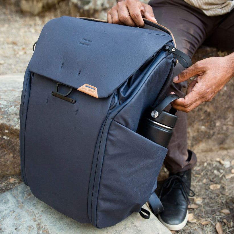 Peak Design - Everyday Backpack 20L v2 - éjkék - iSTYLE HU