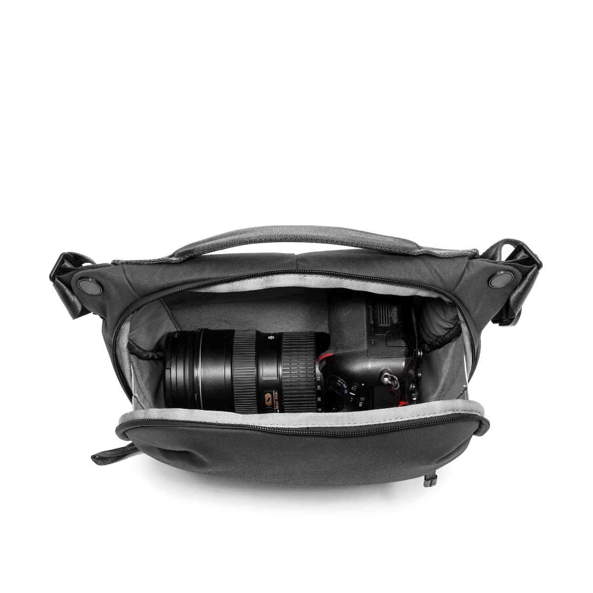PEAK DESIGN Everyday Sling 6L v2 - fekete - iSTYLE HU