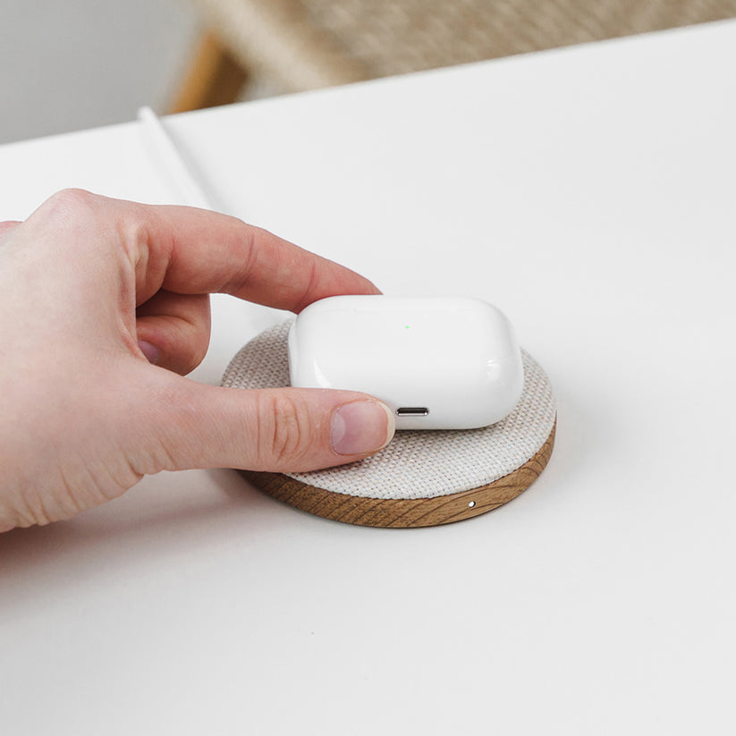 Woodcessories EcoPad for All Wireless Enabled Devices - Oak/Fabric - iSTYLE HU