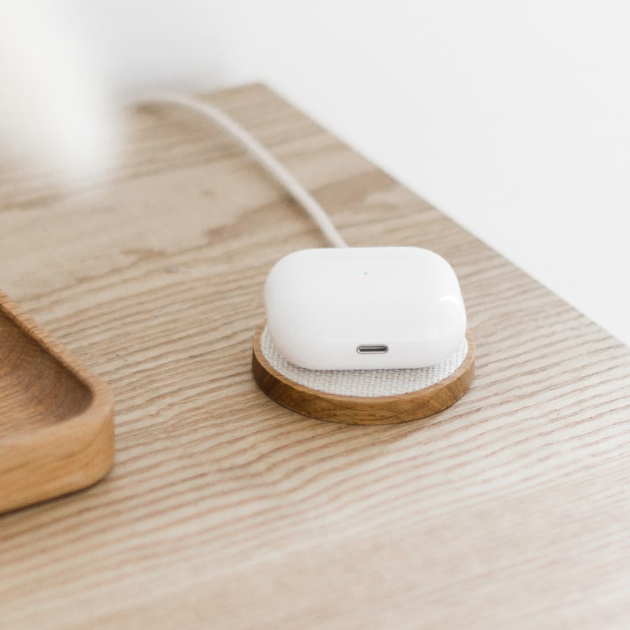 Woodcessories MagPad for All Wireless Enabled Devices - Oak/Fabric - iSTYLE HU