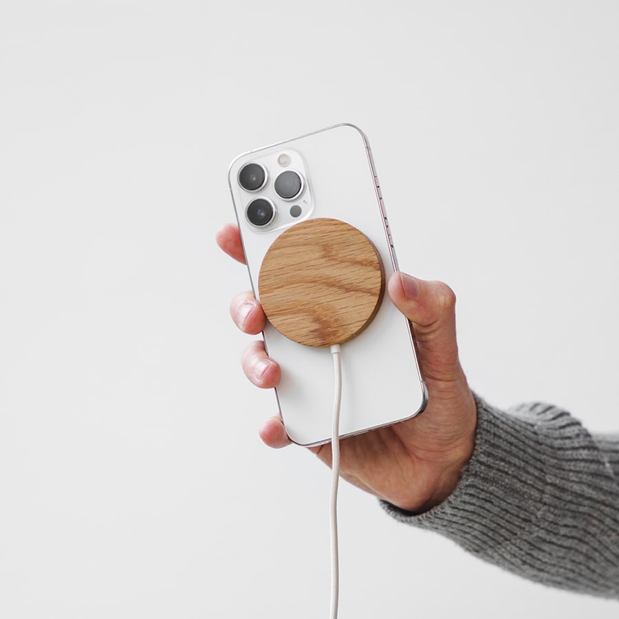 Woodcessories MagPad for All Wireless Enabled Devices - Oak/Fabric - iSTYLE HU