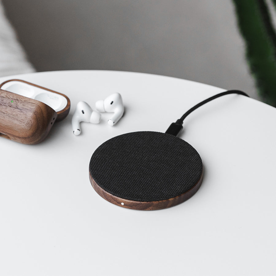Woodcessories EcoPad for All Wireless Enabled Devices - Walnut/Fabric - iSTYLE HU