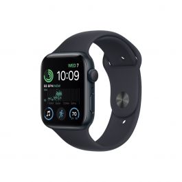 Apple Watch SE (2022) GPS – 44 mm-es éjfekete alumíniumtok, éjfekete sportszíj