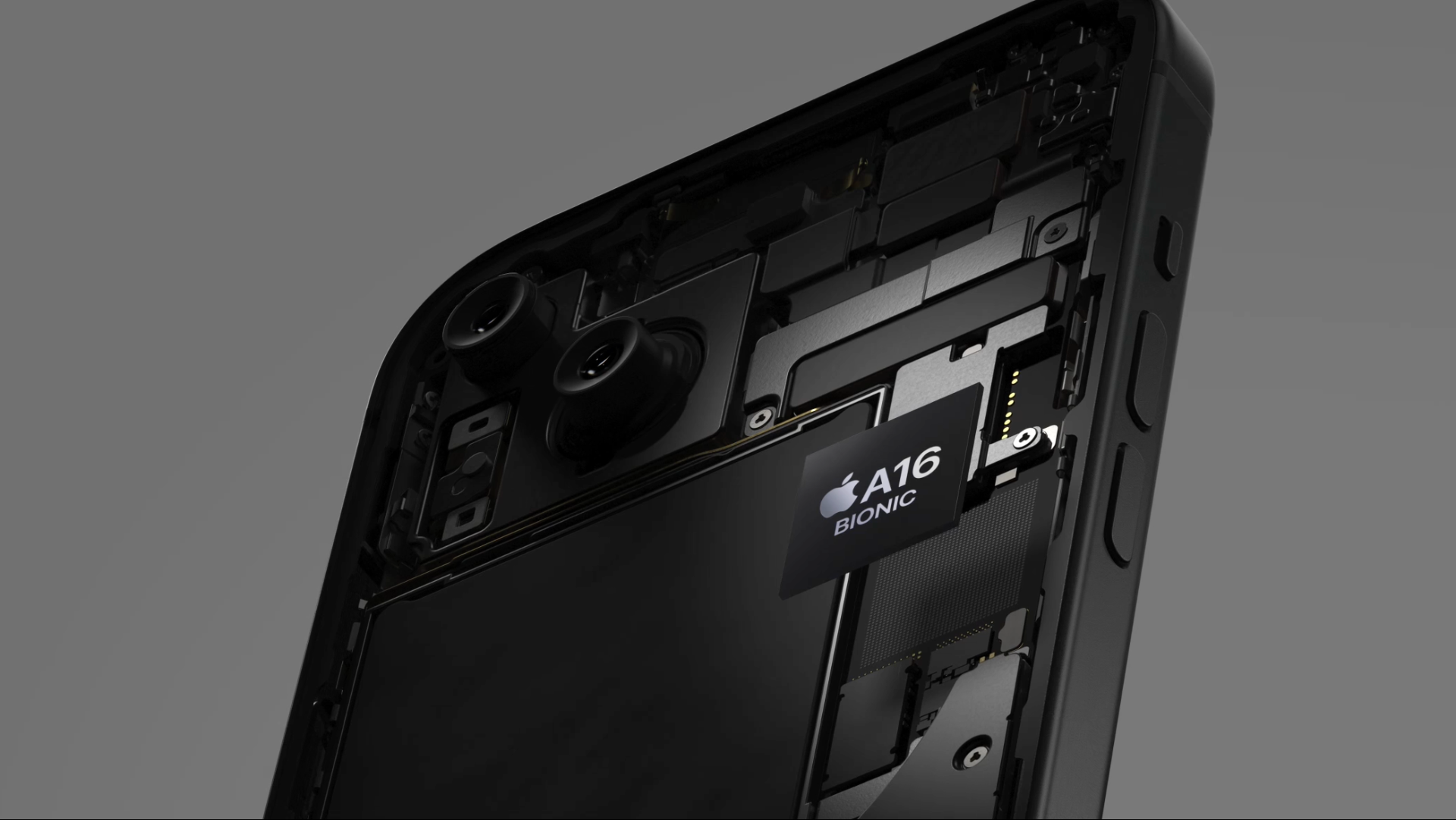 Slika prikazuje čip A16 Bionic, ki se nahaja v iPhonu 15