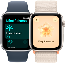 Два модели на Apple Watch SE. Еден го прикажува екранот на апликацијата Mindfulness со означена состојба на умот. Другото прикажува избор на „Многу пријатна“ состојба на умот.